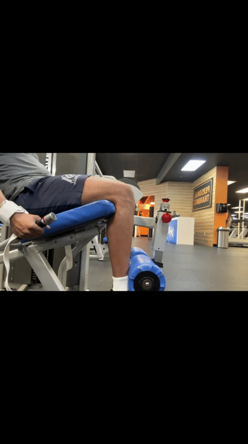 Leg Extension — form demonstration